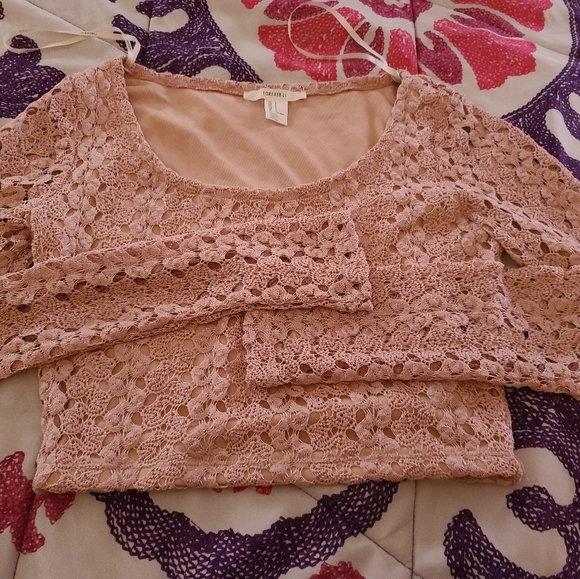 Forever 21 Tops - Forever 21 crop top